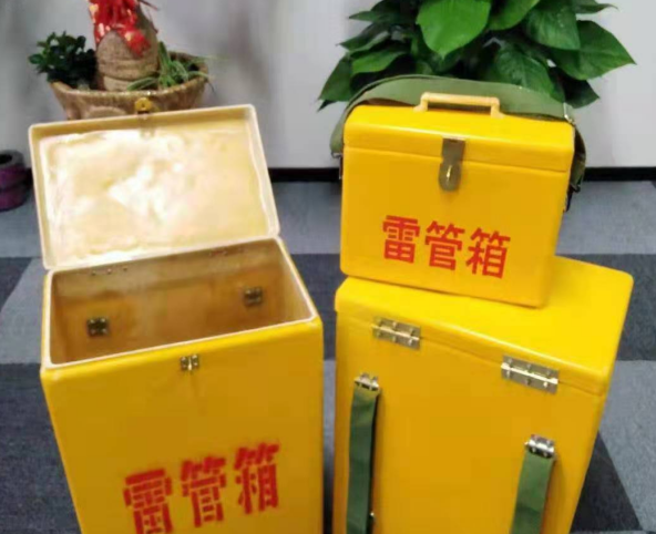 灵丘玻璃钢雷管箱有哪些特点